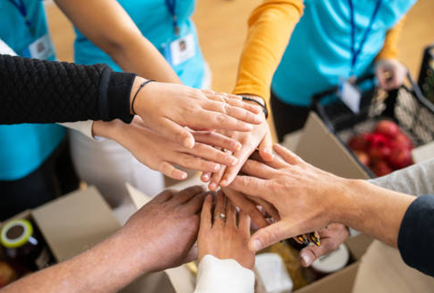 Encouraging Collaboration on Common Social Issues